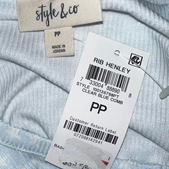 Style & Co Women's Clear Blue Star Print Ribbed Henley Top Petite PP NWT - Picture 3 of 5